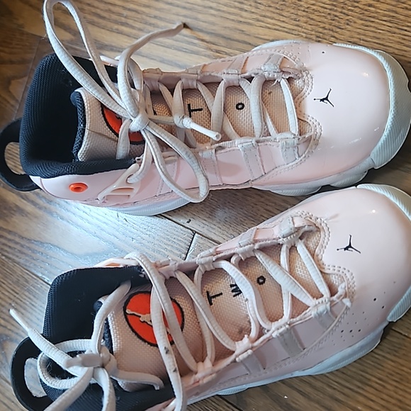 Pink Jordan 6 Rings - Picture 3 of 5